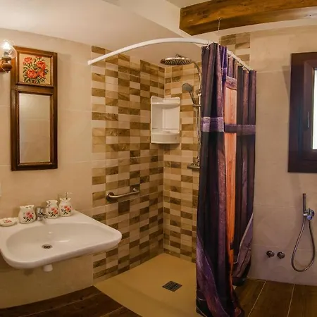 Borda Fuertes Daire Albella